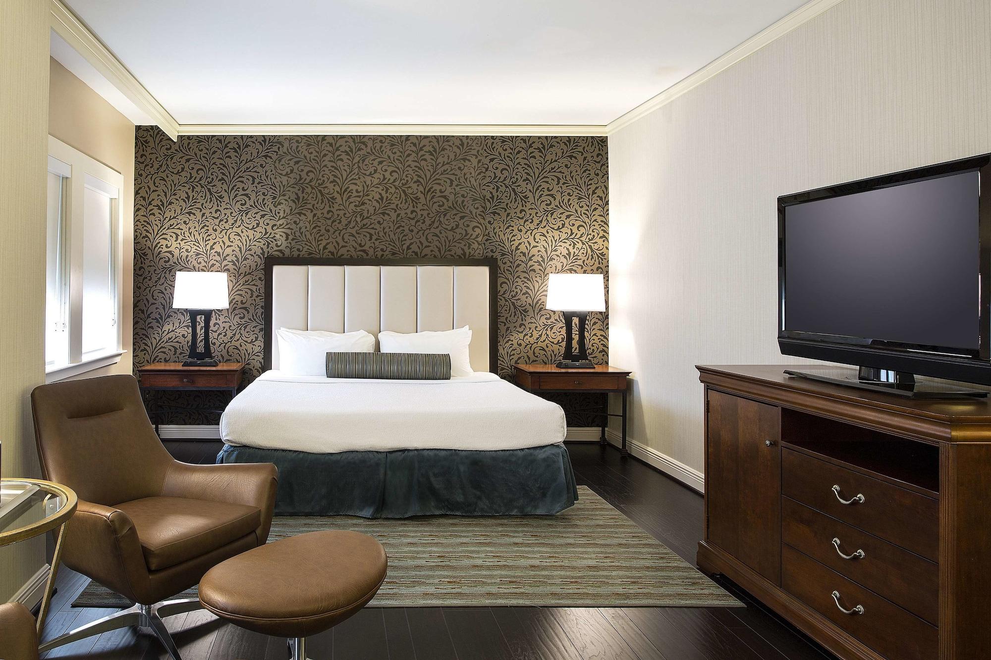 The Whitehall Otel 4*